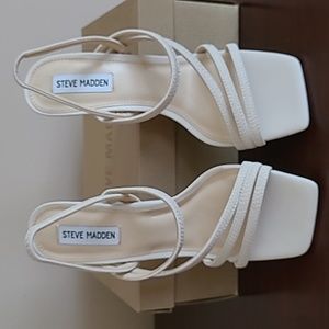 trappy sandals,  Steve Madden,  Size 9 NWB